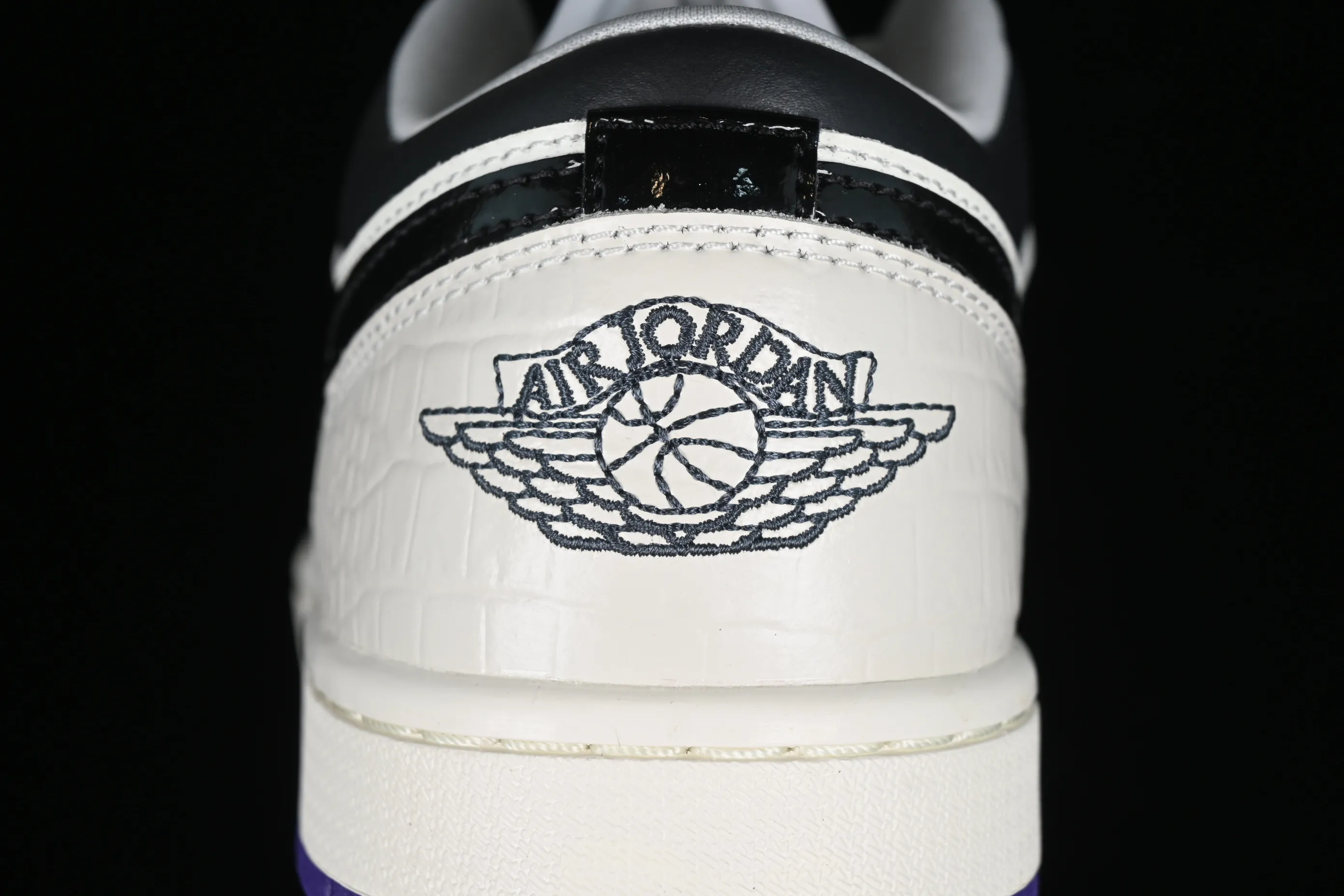 All categories Air Jordan Jordan series basketball shoes Air Jordan 1 Low G version pure original Air Jordan 1 Low "Purple" AJ1 Joe 1 white black purple low-top cultural casual sneakers HF5759-101